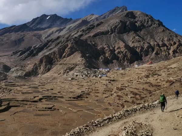 Way To Nar Phedi Monastery
