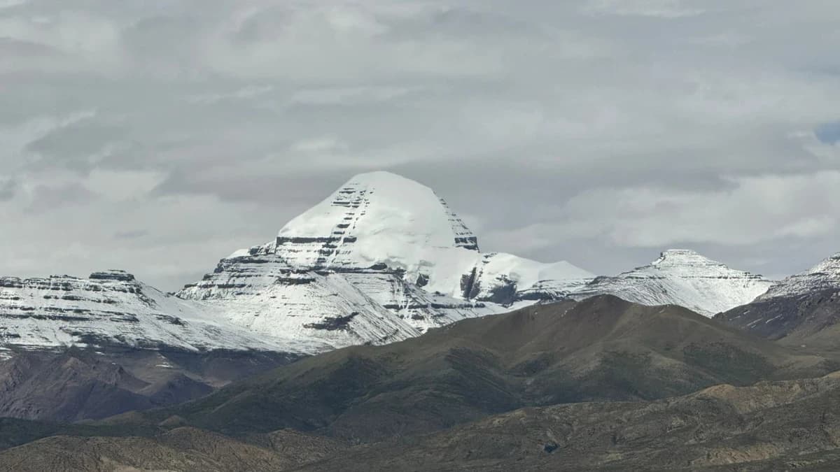 Kailash Mansarovar Tour 15 - Days Itinerary and Cost