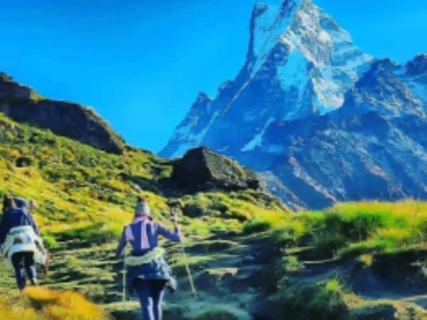Mardi Himal Trek in Nepal with panoramic views of Machhapuchhre and Annapurna range